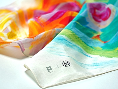 群馬県富岡市のパーソルダイバースとみおか繭工房×ヘラルボニーの連携が始動！シルクブレンドハンカチーフを開発