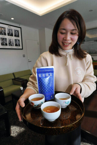 ひらみゆき農園が新商品「藍苺（ブルーベリー）棒茶」発売！リハスファーム白山が計量・袋詰めを担当【東の食の会 監修】